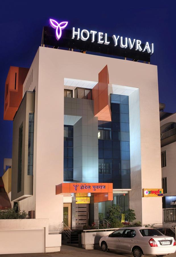 Treebo Trend Yuvraj Aurangabad Hotel Exterior foto